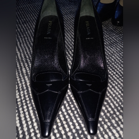 PRADA, Black Leather Pump No Box-Size-40 (US sz. 9 1/2) - Picture 4 of 4